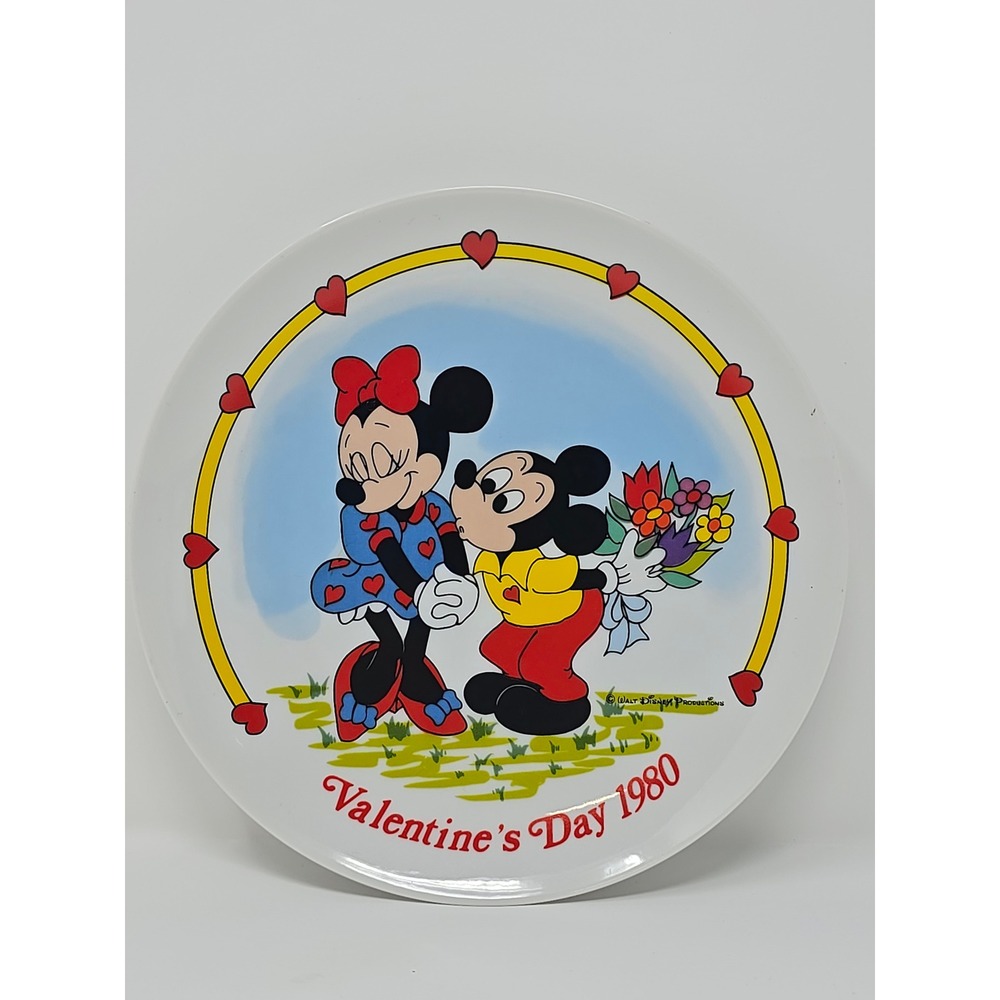 Vintage Disney Mickey & Minnie Valentine's Day 1980 Plate – Schmid Japan Limited